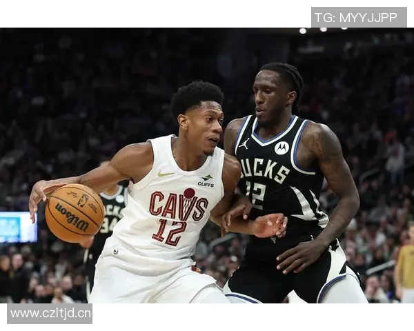 同城助力！雄鹿社媒祝密尔沃基棒球队季后赛好运