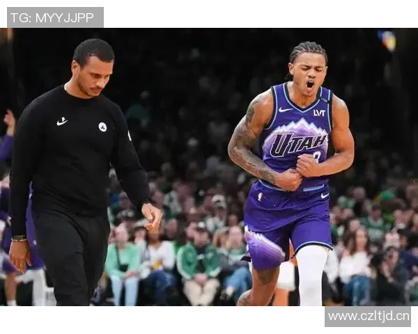 布朗空砍36分努尔基奇0.6秒准绝杀 爵士险胜绿军 布朗空砍36分努尔基奇0.6秒准绝杀 爵士险胜绿军