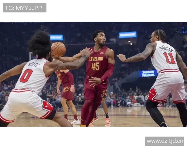 三节战罢步行者VS活塞 比分75-93活塞领先