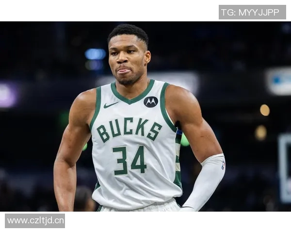 字母哥闪耀表现摘雄鹿队内最佳荣誉