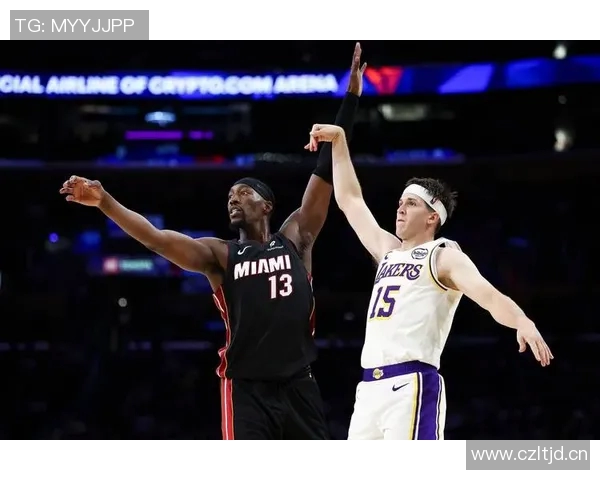 里夫斯开季五场30+10助 跻身历史第六精英行列