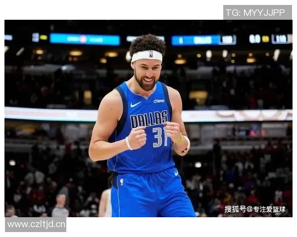 我强烈建议独行侠把老将克莱交易走，重伤后状态难回巅峰，球队争冠必须处理大合同